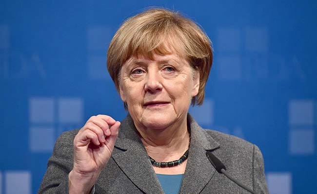 Merkel Announces Bid for Fourth Term As German Chancellor 